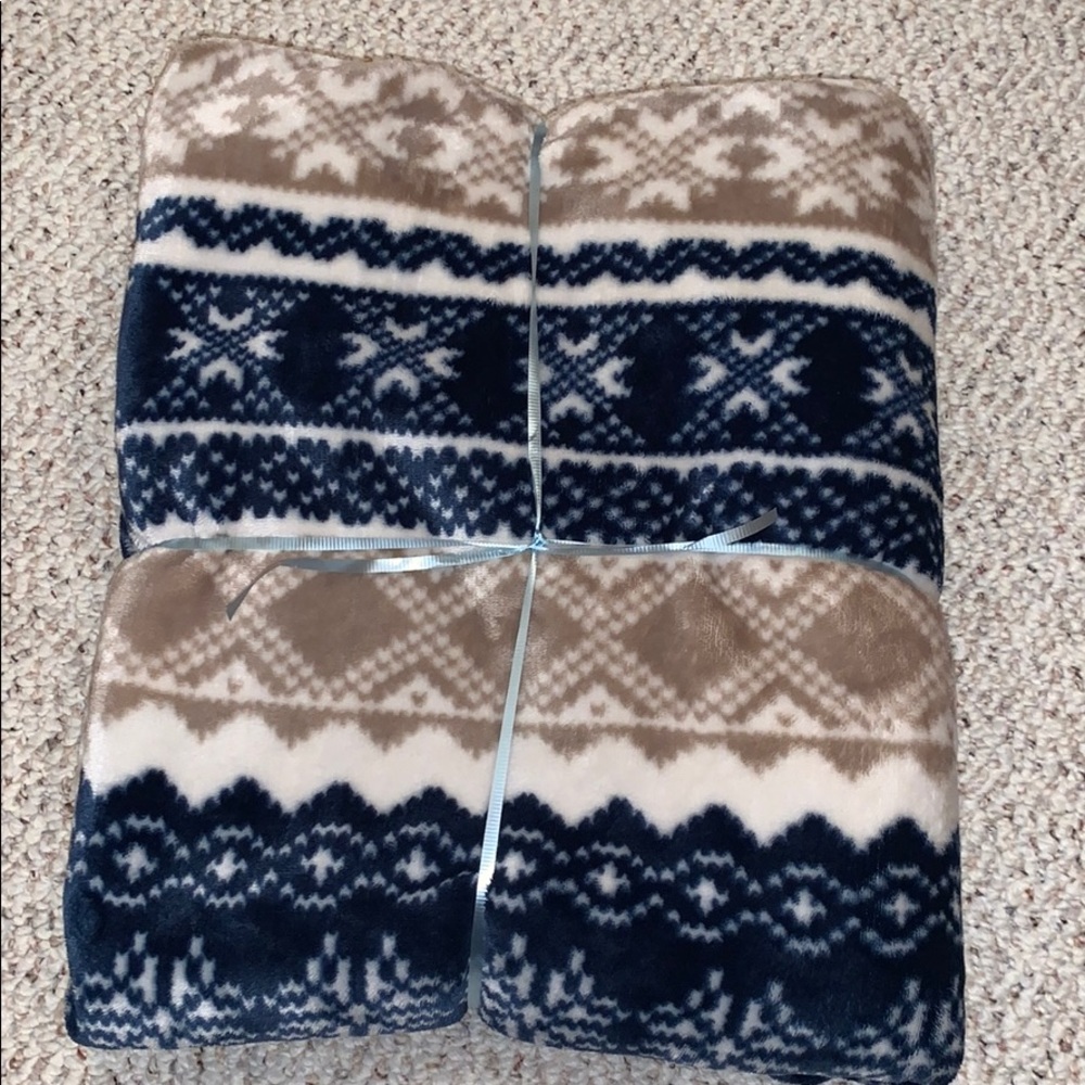 Berkshire Blanket